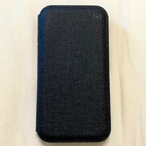 Speck IPhone 11 Presidio Folio Case